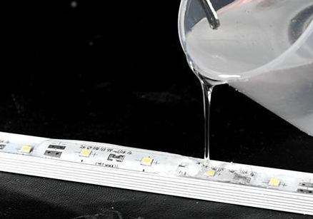 808AB-T-3H抗黃變環(huán)氧灌封膠