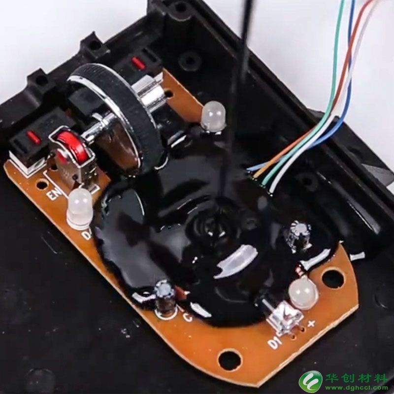 探秘導(dǎo)熱粘接膠：提升電子設(shè)備散熱性能的關(guān)鍵材料(圖1)
